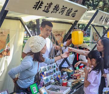 国庆中秋假期河北零售和餐饮消费金额同比增长3.96%